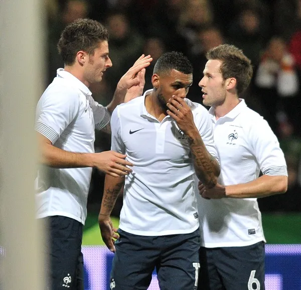 Giroud chante un baiser