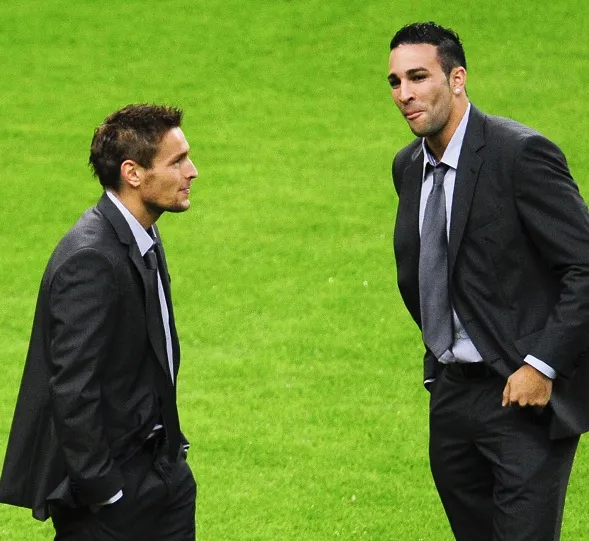 Et si Debuchy rejoignait Rami ?