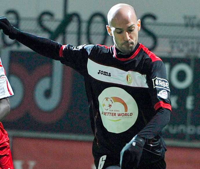 Ciman traite l’arbitre de bâtard