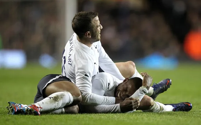 Photo : Câlin à Tottenham