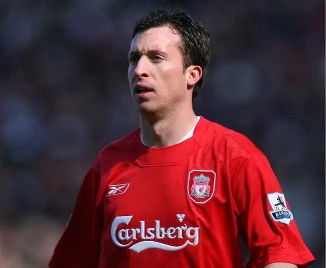 Fowler rejette Blackpool pour le salaire