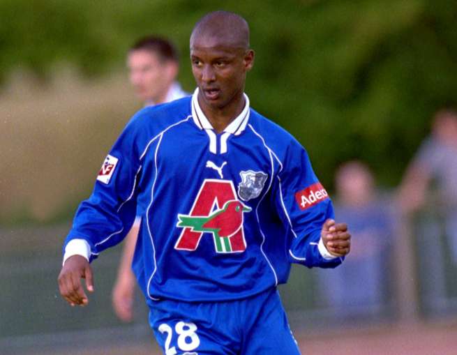 Bengelloun : «En boîte, tu prends cinq mojitos, c’est 9€»