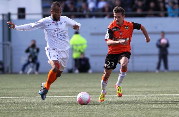 Lorient assomme le leader