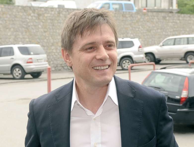 Bulic en veut à Stojkovic