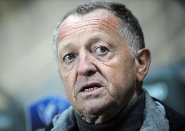 Aulas chahuté à Décines
