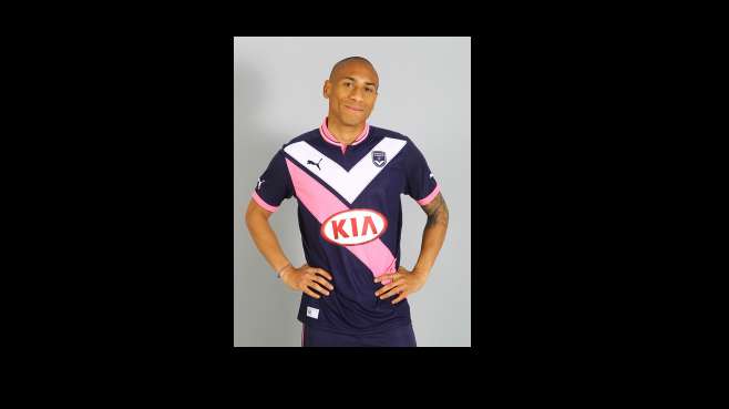 Photo : le nouveau maillot girondin