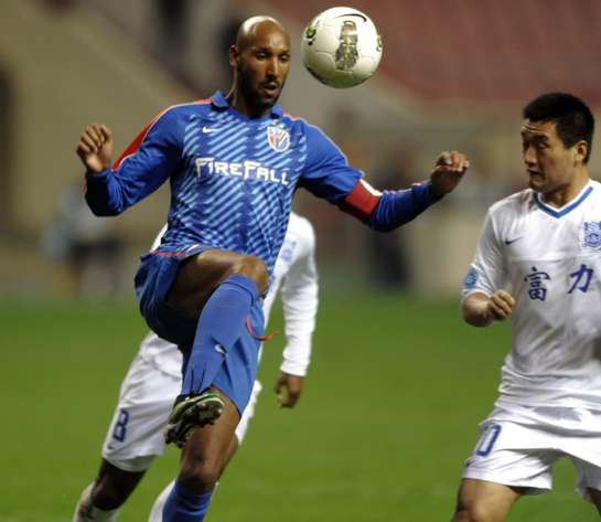 Anelka a-t-il fait virer Tigana ?
