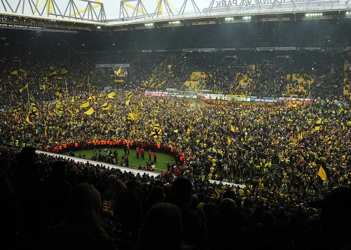 Record pour Dortmund, Cologne relégué