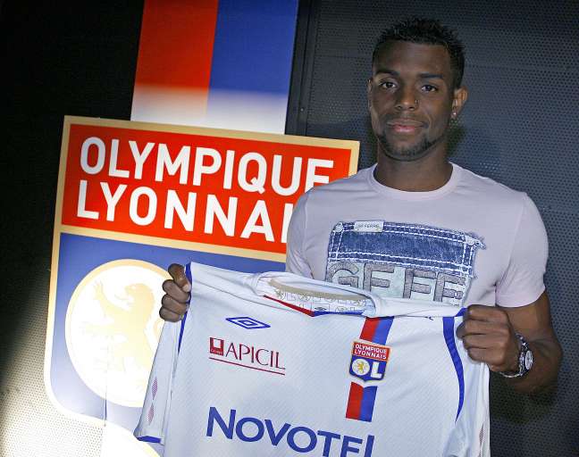 Top 10 : Esclaves du football
