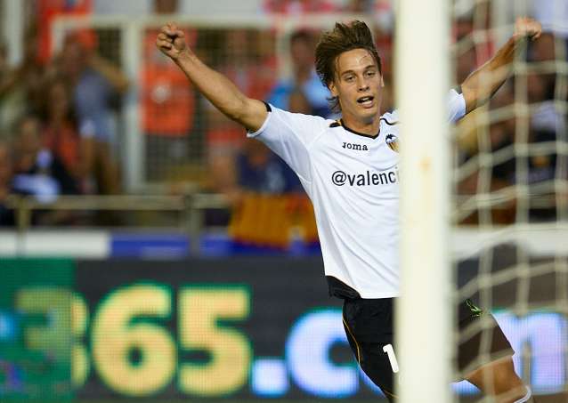 Sergio Canales out pour 6 mois