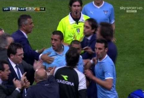 4 matches de suspension pour Marchetti