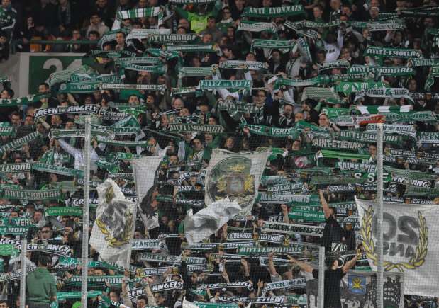 Les Verts portent plainte