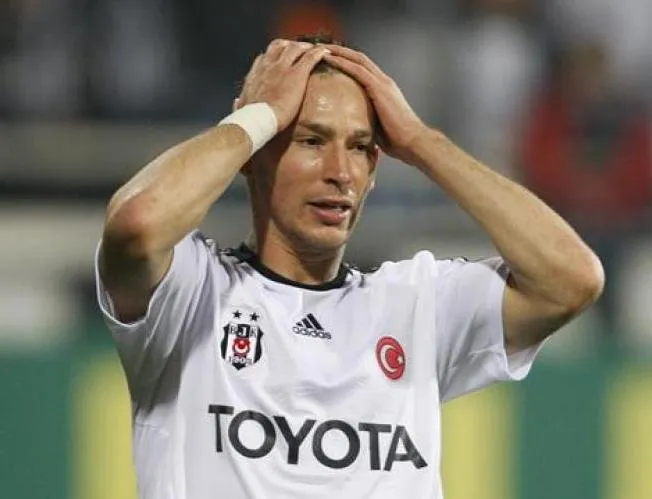 Le Beşiktaş privé de Ligue Europa