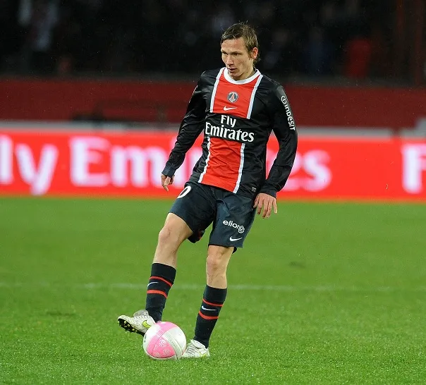 Chantôme en prêt à Lyon ou Lille ?