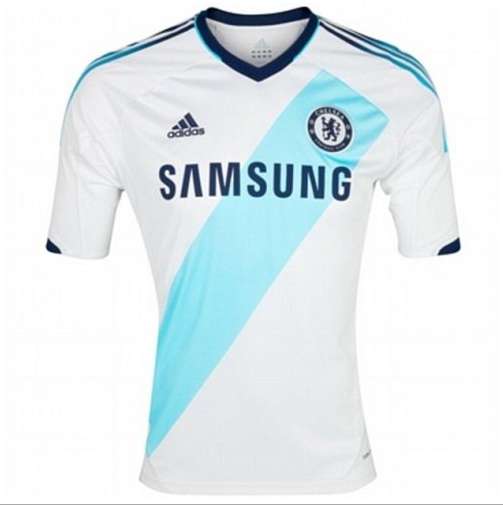 Photo : le nouveau maillot extérieur de Chelsea