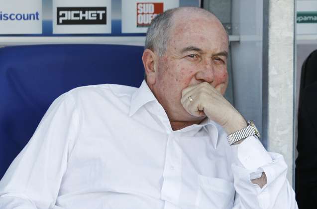 Le président de Dijon se retire