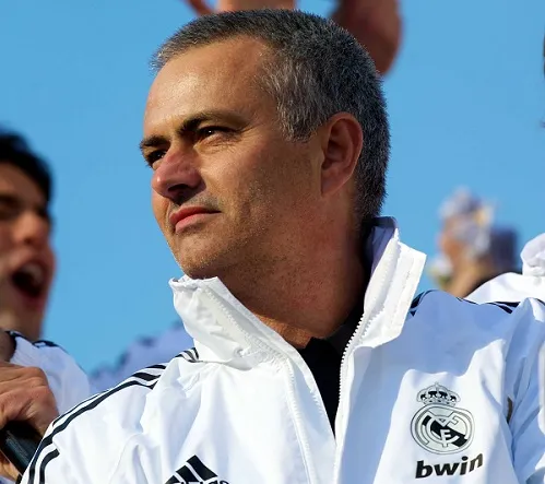 Mourinho jusqu&rsquo;en 2016