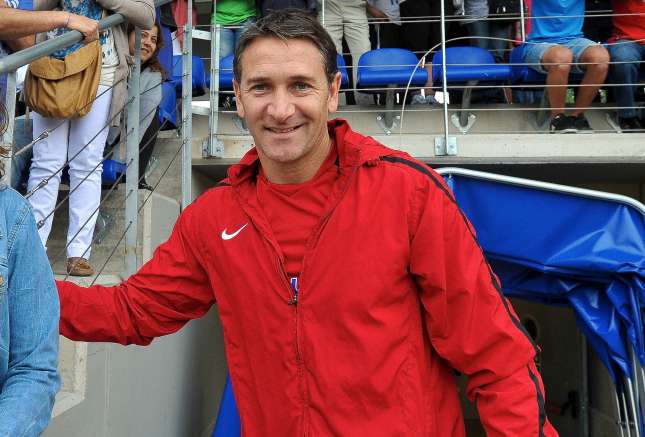 Brest veut Montanier