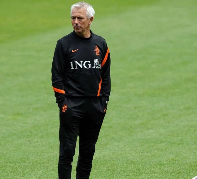 Van Marwijk démissionne