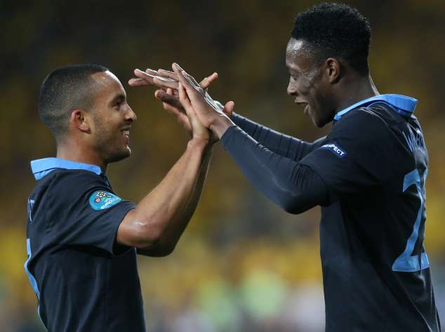 Walcott soulève l&rsquo;Angleterre