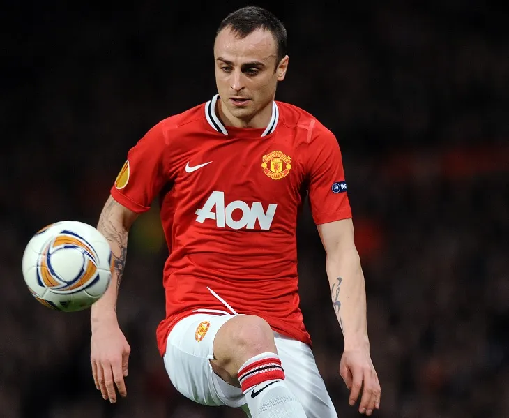 Berbatov se vend sur Facebook