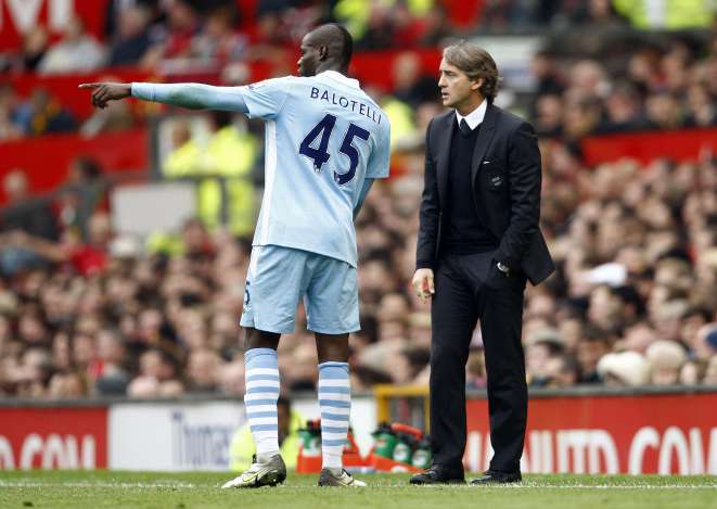 Mancini encense Balotelli
