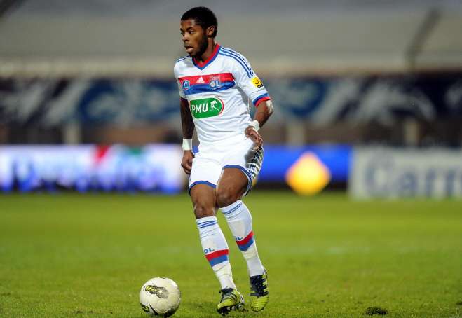 Bastos vers le Moyen-Orient ?