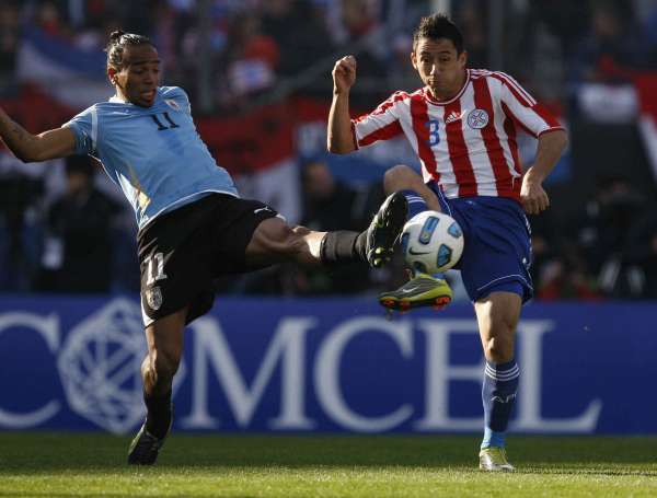 La Roma va engager Piris