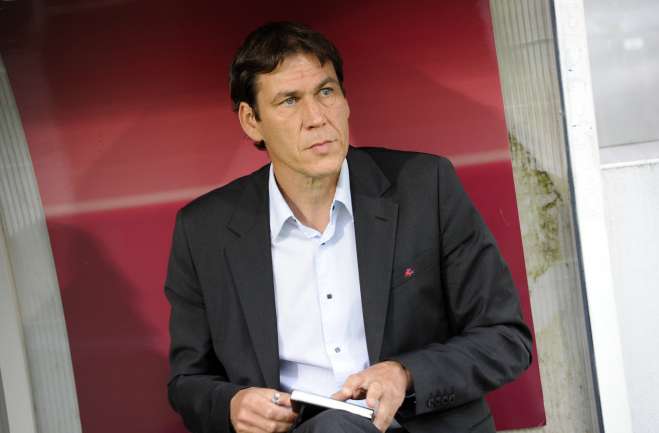 Garcia pas opposé au départ de Debuchy, mais…