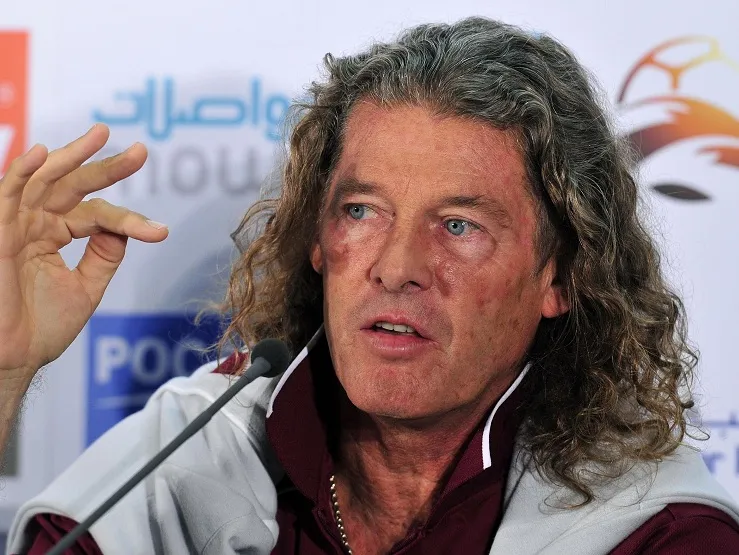 Metsu succède à Maradona