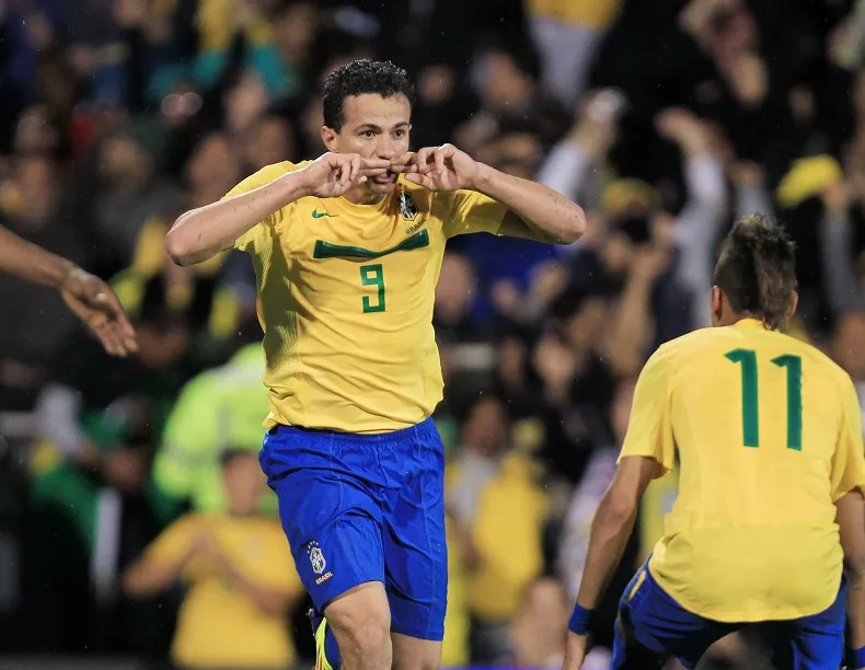 Le Milan AC sur Damião