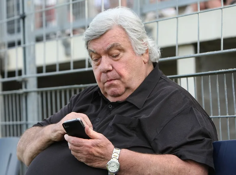 Nicollin envoie chier le Milan AC