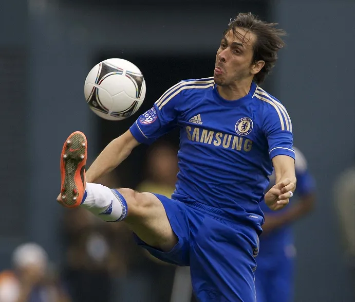 Fulham aussi sur Benayoun ?