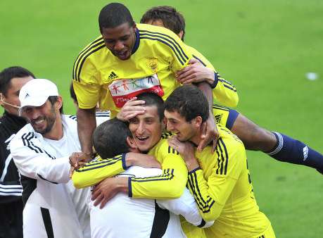 L&rsquo;Anzhi cale, le Spartak vole