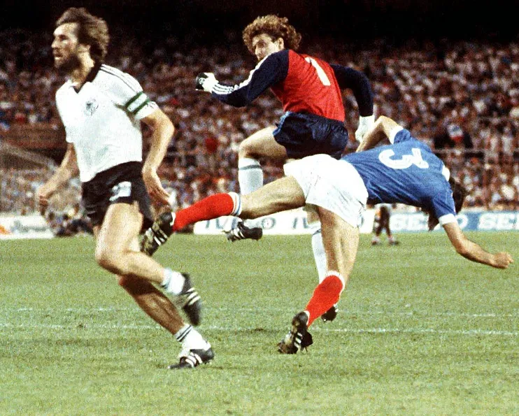 Tu sais que t&rsquo;es marqué à vie par France-RFA 82 quand …