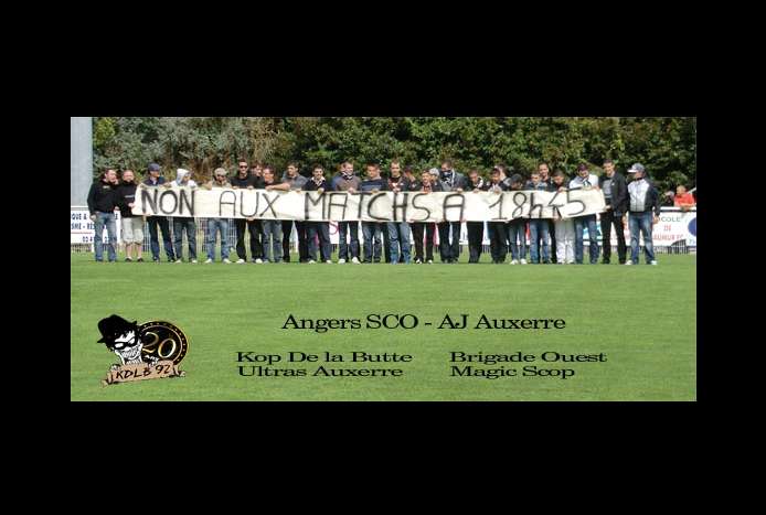 Photo : Des ultras s’unissent contre beIN Sport