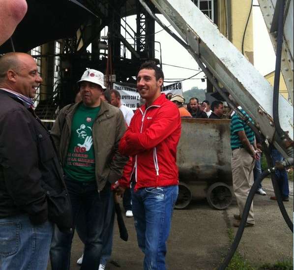 Photo : Cazorla avec les mineurs espagnols