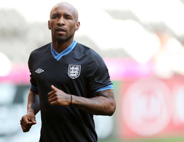 Defoe dédie son but à sa cousine