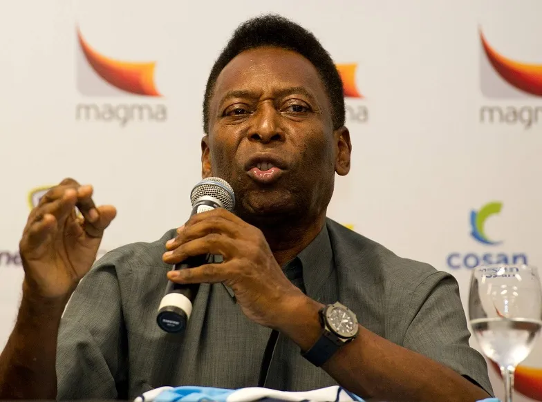 Pelé (re)parle de Messi