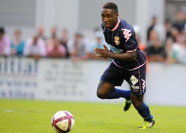 Quel arrière droit pour le PSG ?