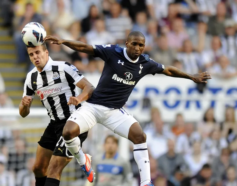 Defoe pourrait rejoindre QPR