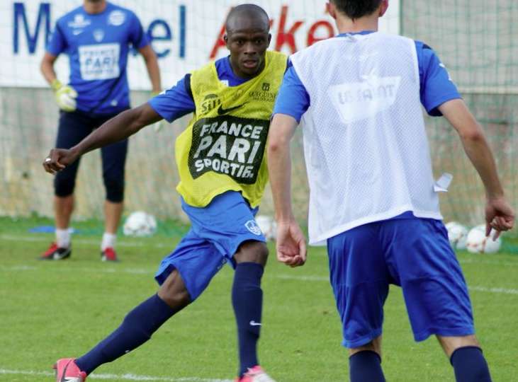 Photo : Kinkela est à Brest