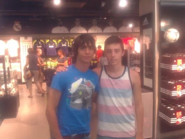 Photo : Torres dans la boutique du Real