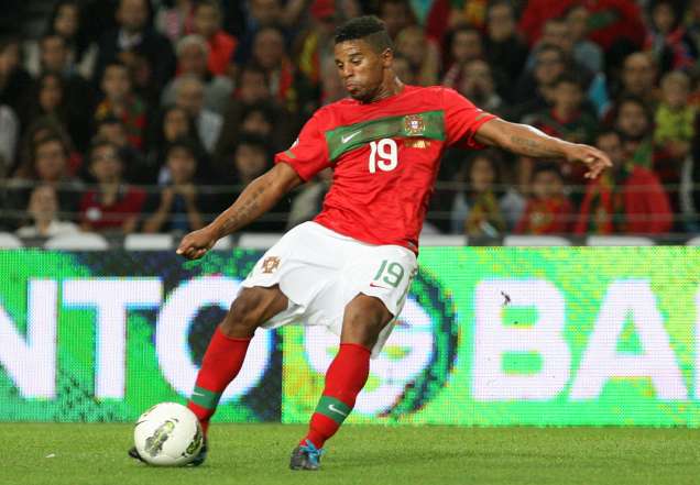 Eliseu à un pied du Benfica