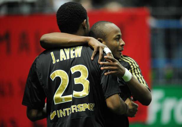 Les Ayew brouillés avec le vestiaire ?