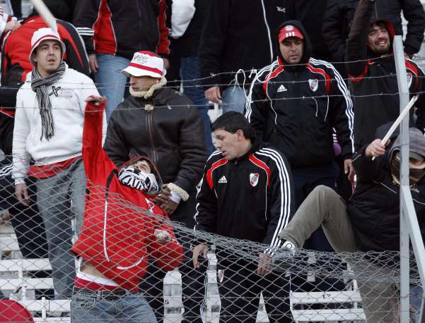 River et Trezeguet débutent par une défaite