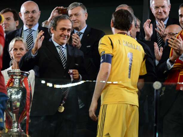 L&rsquo;UEFA paye les clubs pour l&rsquo;Euro