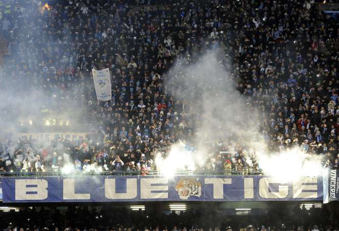 Des supporters agressés à Naples