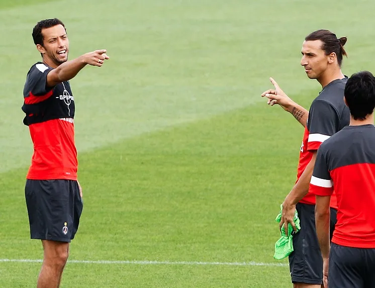 Nene et Ibrahimović se chauffent