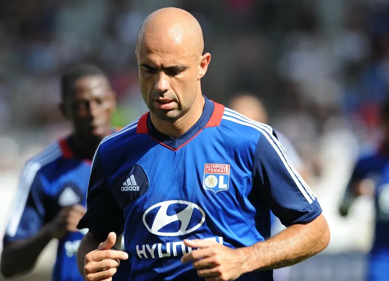 Lacombe, «<span style="font-size:50%">&nbsp;</span>papy<span style="font-size:50%">&nbsp;</span>» de Cris